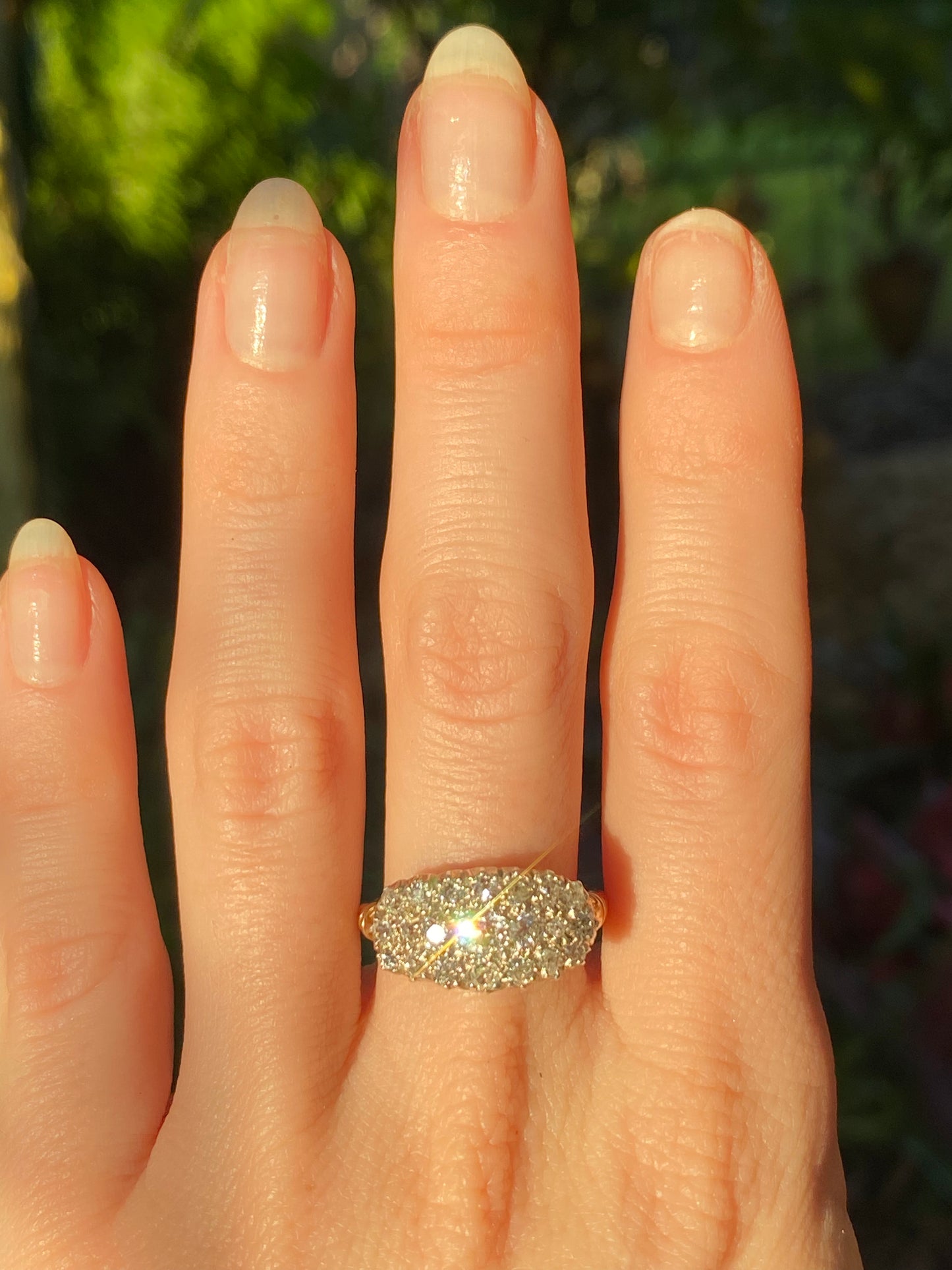 Antique 18k diamond cluster ring